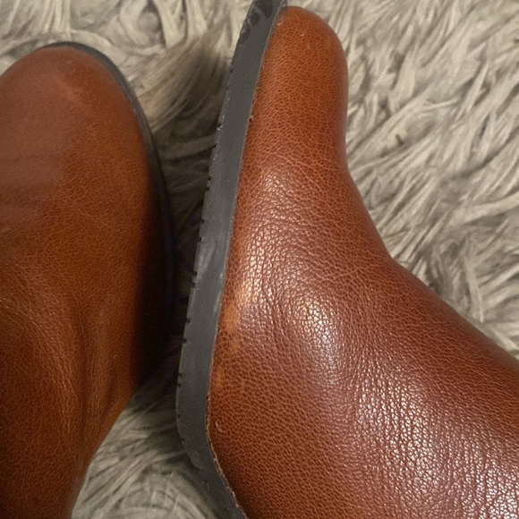 Women's Side Zip Heel Dress Booties - Picture 8 of 8